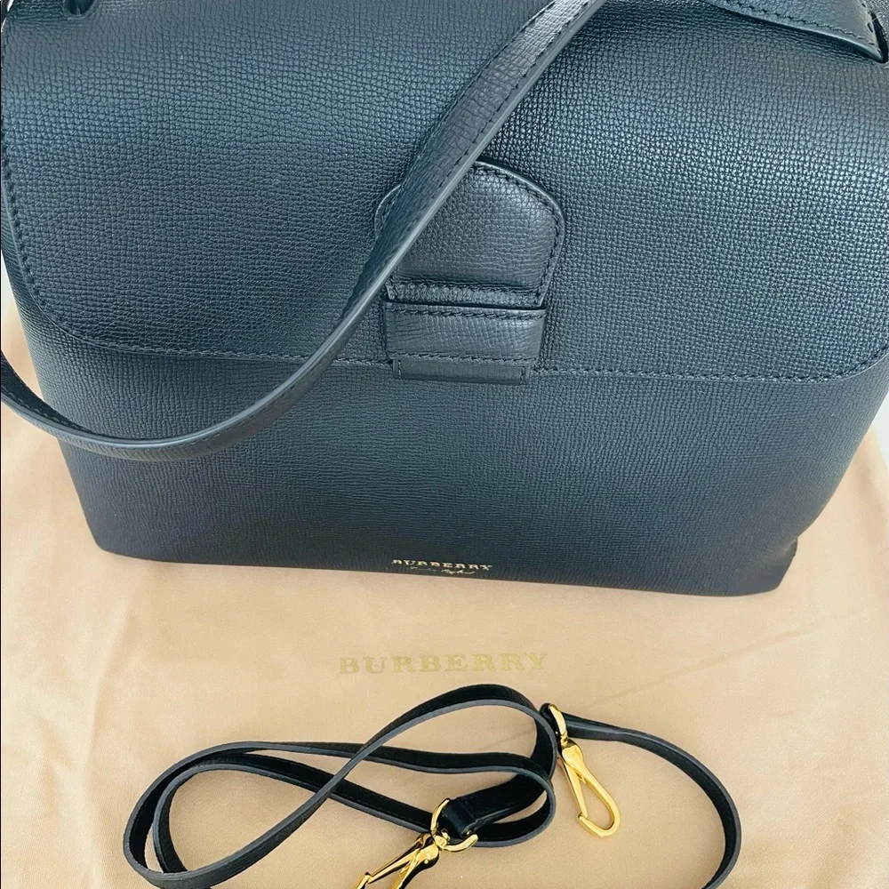 Authenic Burberry LL MD Camberley DLC Bag - Picture 3 of 9